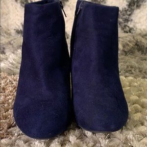 🎈Forever21 blue velvet suede cutties wedge size8